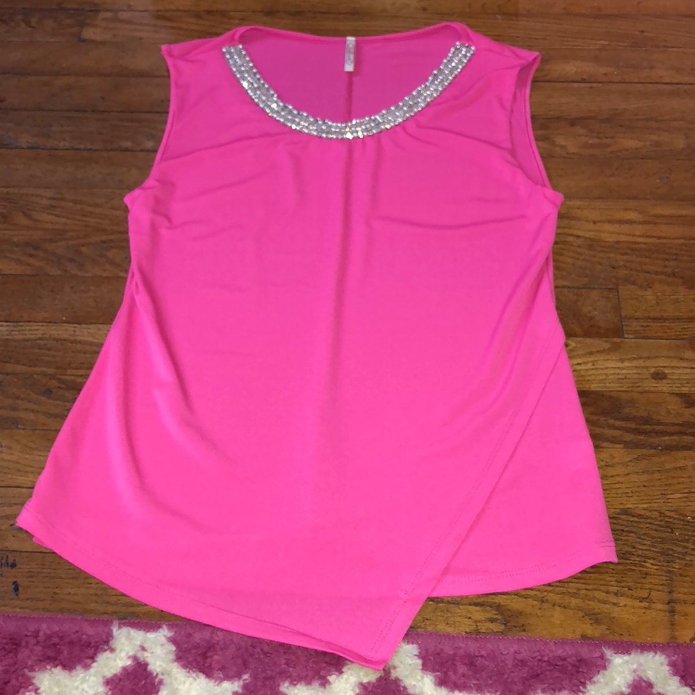 Pink top - Picture 2 of 3